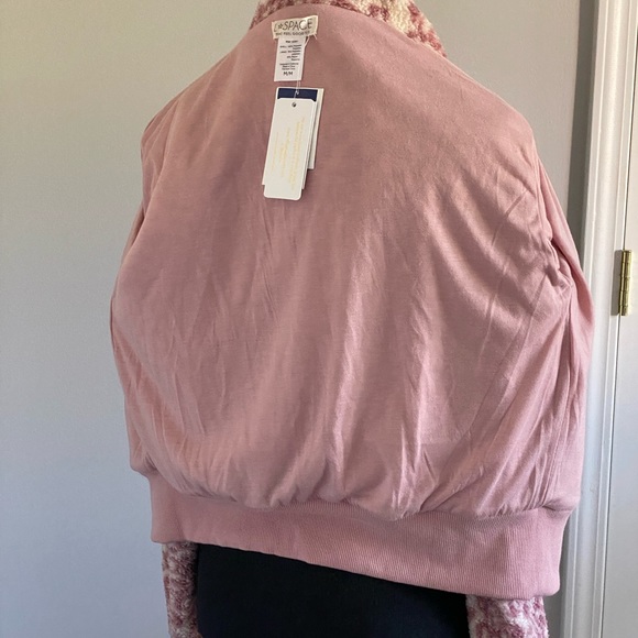 L* Space NWT Kat Power pink cheetah print Sherpa cropped jacket - Picture 8 of 10